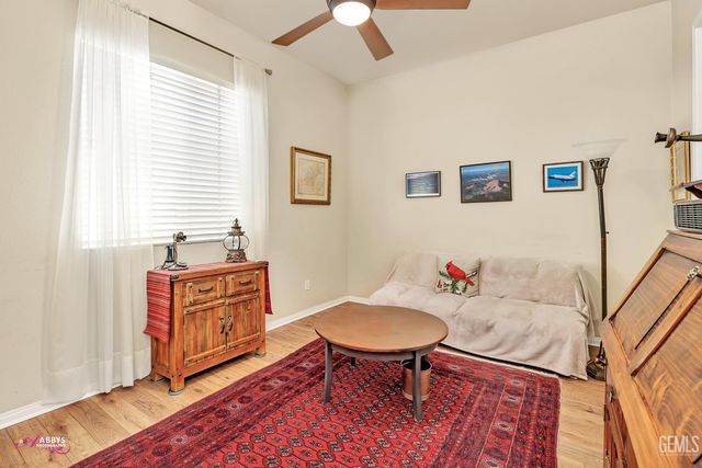 6100 Lassen Ridge Road, Bakersfield, CA 93306