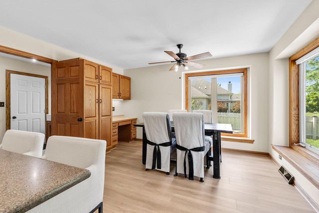 3950 Royal Oaks DRIVE, Mount Pleasant, WI 53406