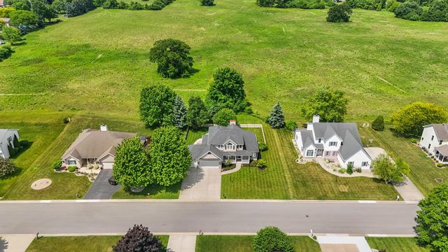 3950 Royal Oaks DRIVE, Mount Pleasant, WI 53406