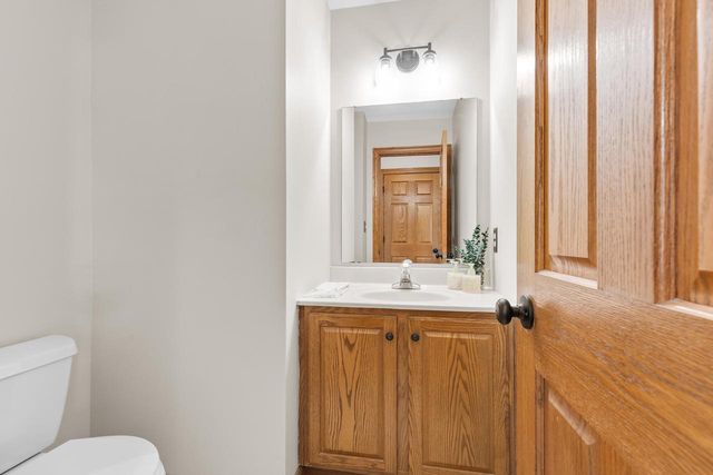 3950 Royal Oaks DRIVE, Mount Pleasant, WI 53406