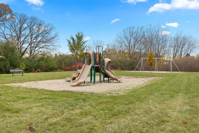 3950 Royal Oaks DRIVE, Mount Pleasant, WI 53406