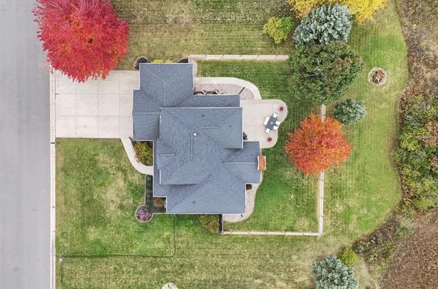 3950 Royal Oaks DRIVE, Mount Pleasant, WI 53406