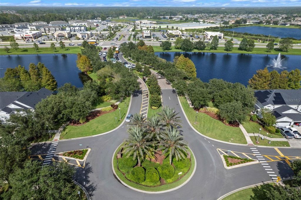 Image 30 of property listing at 1431 SHALLCROSS AVENUE, Orlando, FL 32828