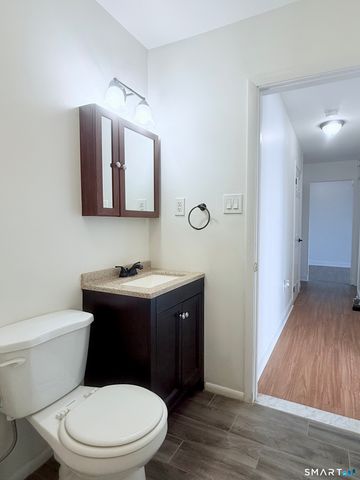 175 Mill Pond Road 106, Hamden, CT 06514