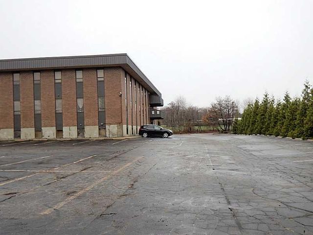 250 Wampanoag Trail 305, East Providence, RI 02914