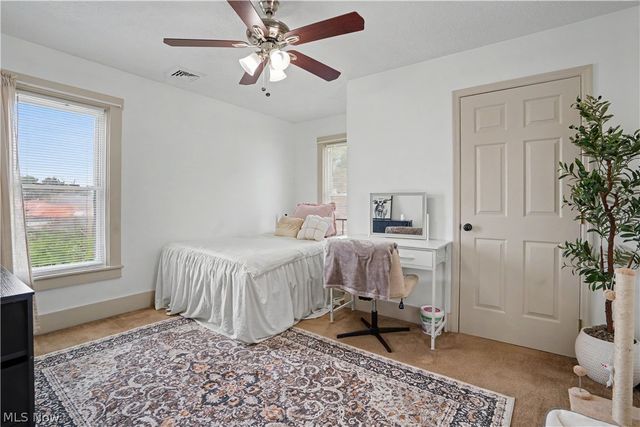 704 Pomeroy Pike, Belpre, OH 45714