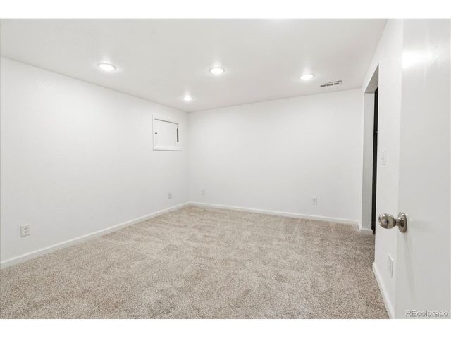 2218 Primrose Dr, Fort Collins, CO 80526