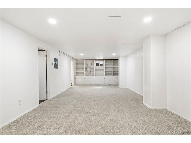 2218 Primrose Dr, Fort Collins, CO 80526