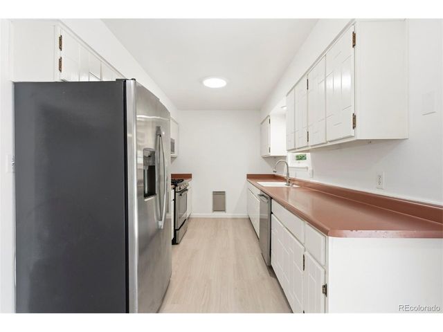 2218 Primrose Dr, Fort Collins, CO 80526