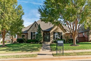 3233 Silvercliffe Court, Edmond, OK 73012