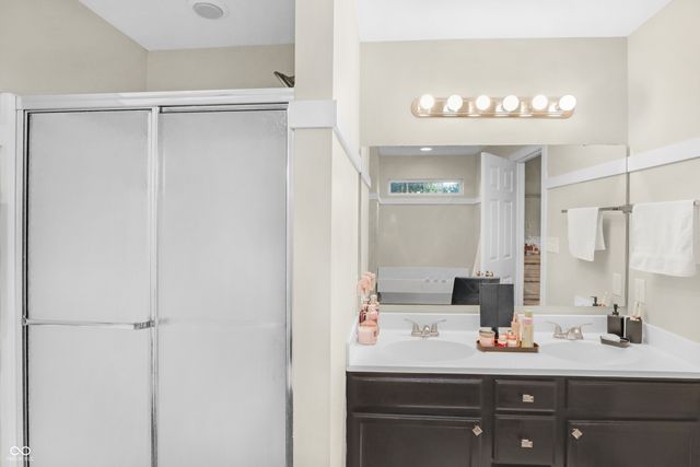 958 Kitner Avenue, Avon, IN 46123