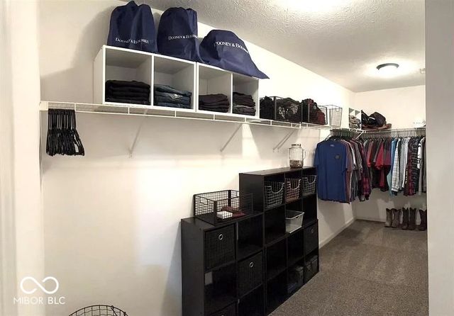 958 Kitner Avenue, Avon, IN 46123