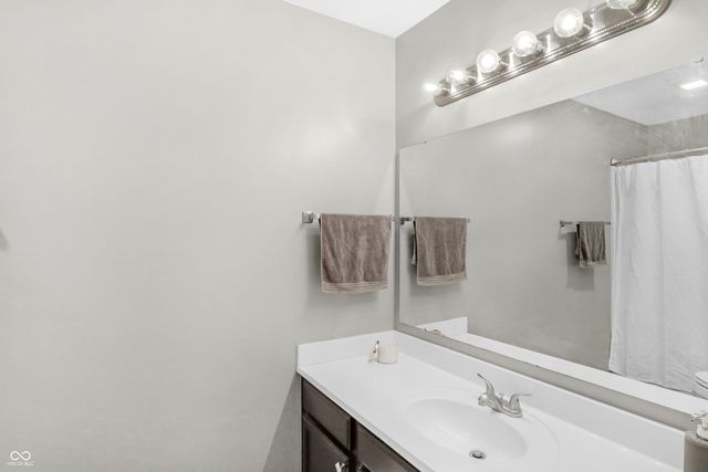 958 Kitner Avenue, Avon, IN 46123