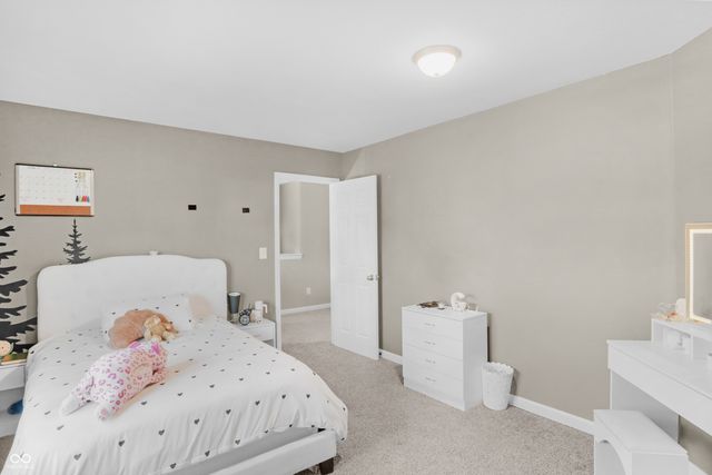 958 Kitner Avenue, Avon, IN 46123