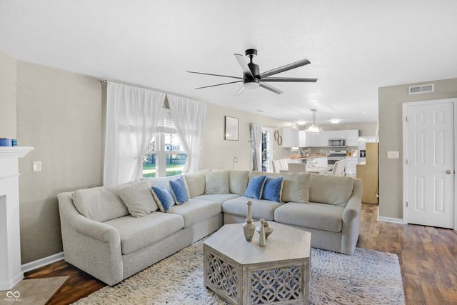 958 Kitner Avenue, Avon, IN 46123