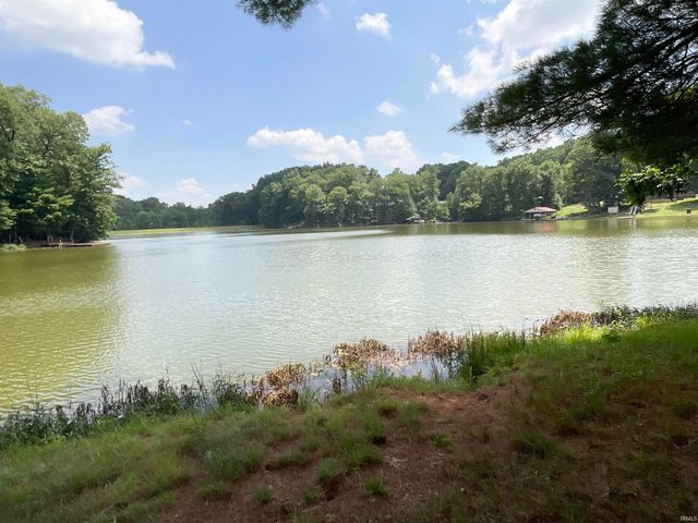 6190 North Drive, Poland, IN 47868