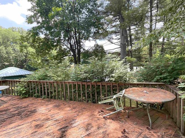 6190 North Drive, Poland, IN 47868