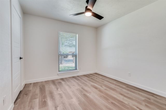 2837 Santa Rita Drive, Grand Prairie, TX 75052