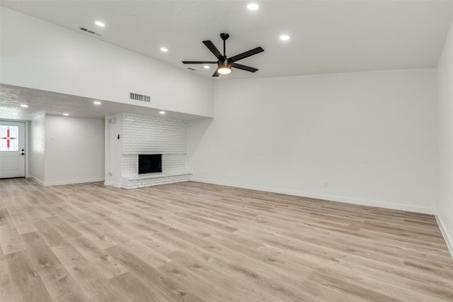 2837 Santa Rita Drive, Grand Prairie, TX 75052