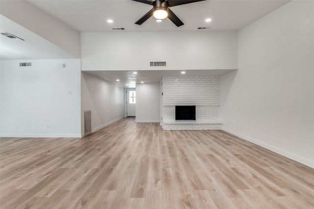 2837 Santa Rita Drive, Grand Prairie, TX 75052