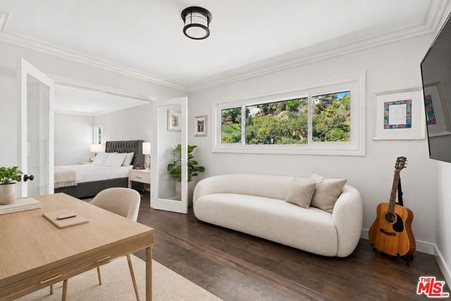 3430 Loadstone Drive, Los Angeles, CA 91403