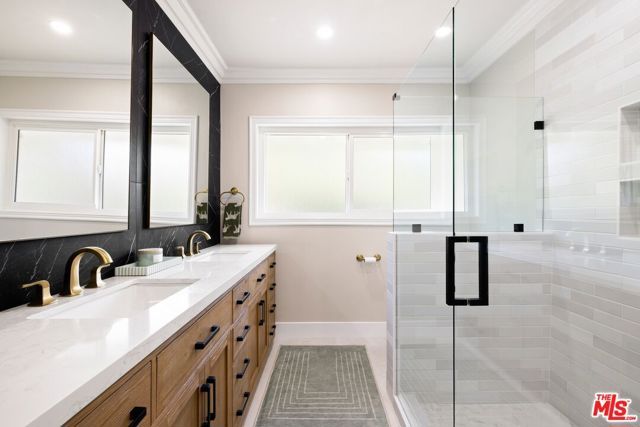 3430 Loadstone Drive, Los Angeles, CA 91403