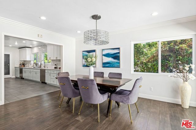 3430 Loadstone Drive, Los Angeles, CA 91403