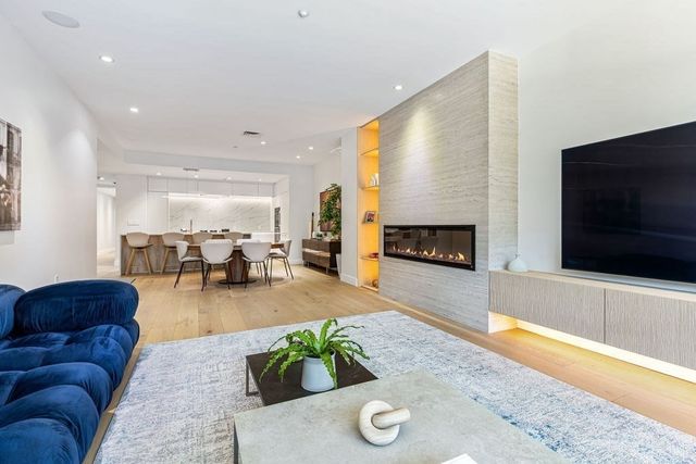 303 Columbus Avenue 306, Boston, MA 02116