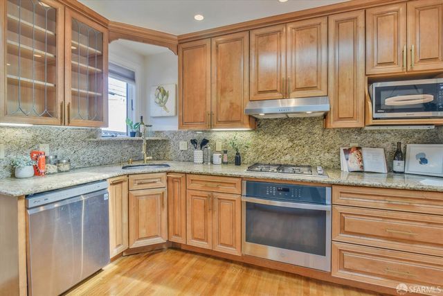 2 Maddux Avenue, San Francisco, CA 94124