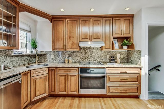 2 Maddux Avenue, San Francisco, CA 94124