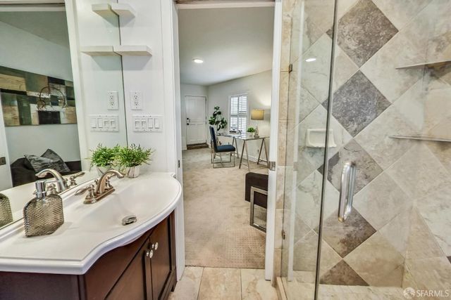 2 Maddux Avenue, San Francisco, CA 94124