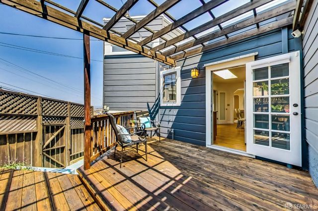 2 Maddux Avenue, San Francisco, CA 94124