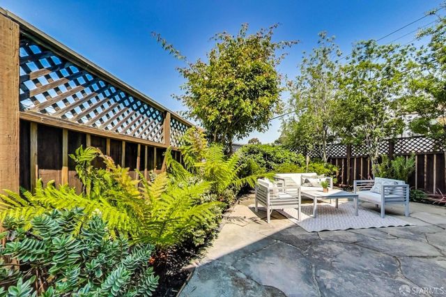 2 Maddux Avenue, San Francisco, CA 94124