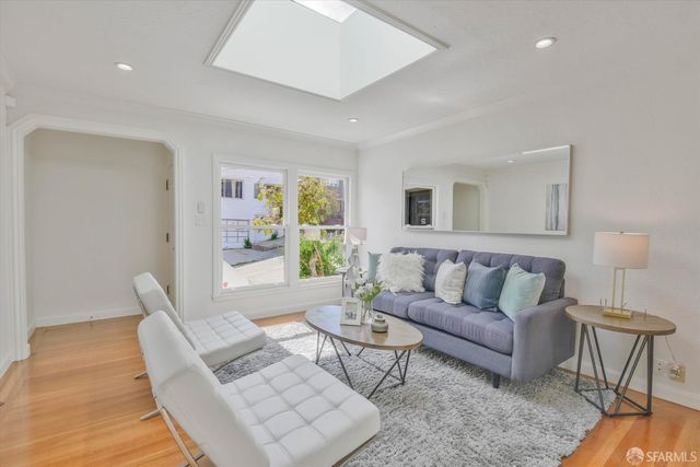 2 Maddux Avenue, San Francisco, CA 94124