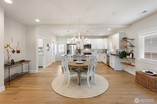 71 E Sullivan, Allyn, WA 98524