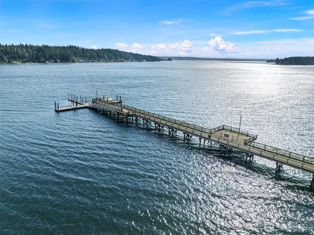 71 E Sullivan, Allyn, WA 98524