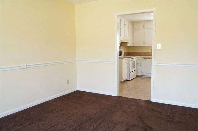 850 Tall Deer Drive, Fairburn, GA 30213