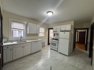 39 Michigan Ave 1, Somerville, MA 02145