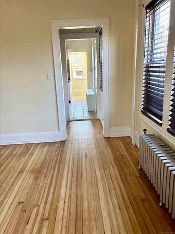 129 Post Road, Fairfield, CT 06824