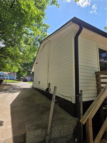 914 Barringer Street, Greensboro, NC 27403