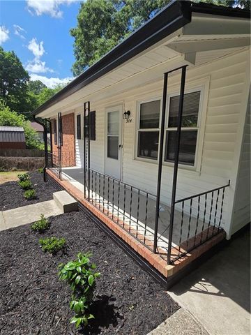 914 Barringer Street, Greensboro, NC 27403