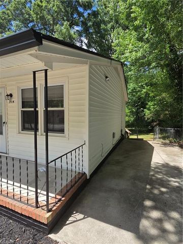 914 Barringer Street, Greensboro, NC 27403