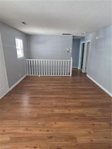 914 Barringer Street, Greensboro, NC 27403