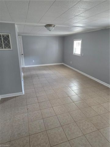 914 Barringer Street, Greensboro, NC 27403