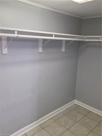 914 Barringer Street, Greensboro, NC 27403