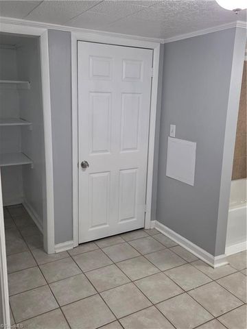 914 Barringer Street, Greensboro, NC 27403