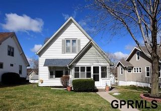 2146 S 35Th Street, Omaha, NE 68105