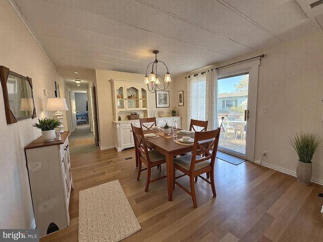 17 SUSAN DRIVE, Barnegat, NJ 08005
