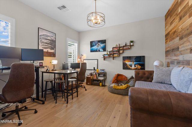 8908 Suncreek Court, Reno, NV 89523