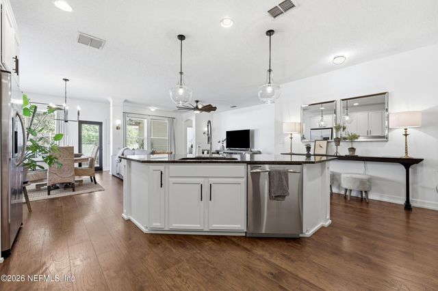 52 WATERFRONT Drive, St. Johns, FL 32259